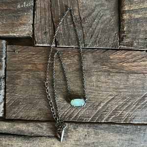 Kendra Scott elisa necklace.